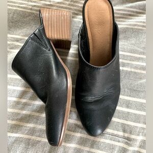 Crown Vintage/ Leather Mules, 7.5